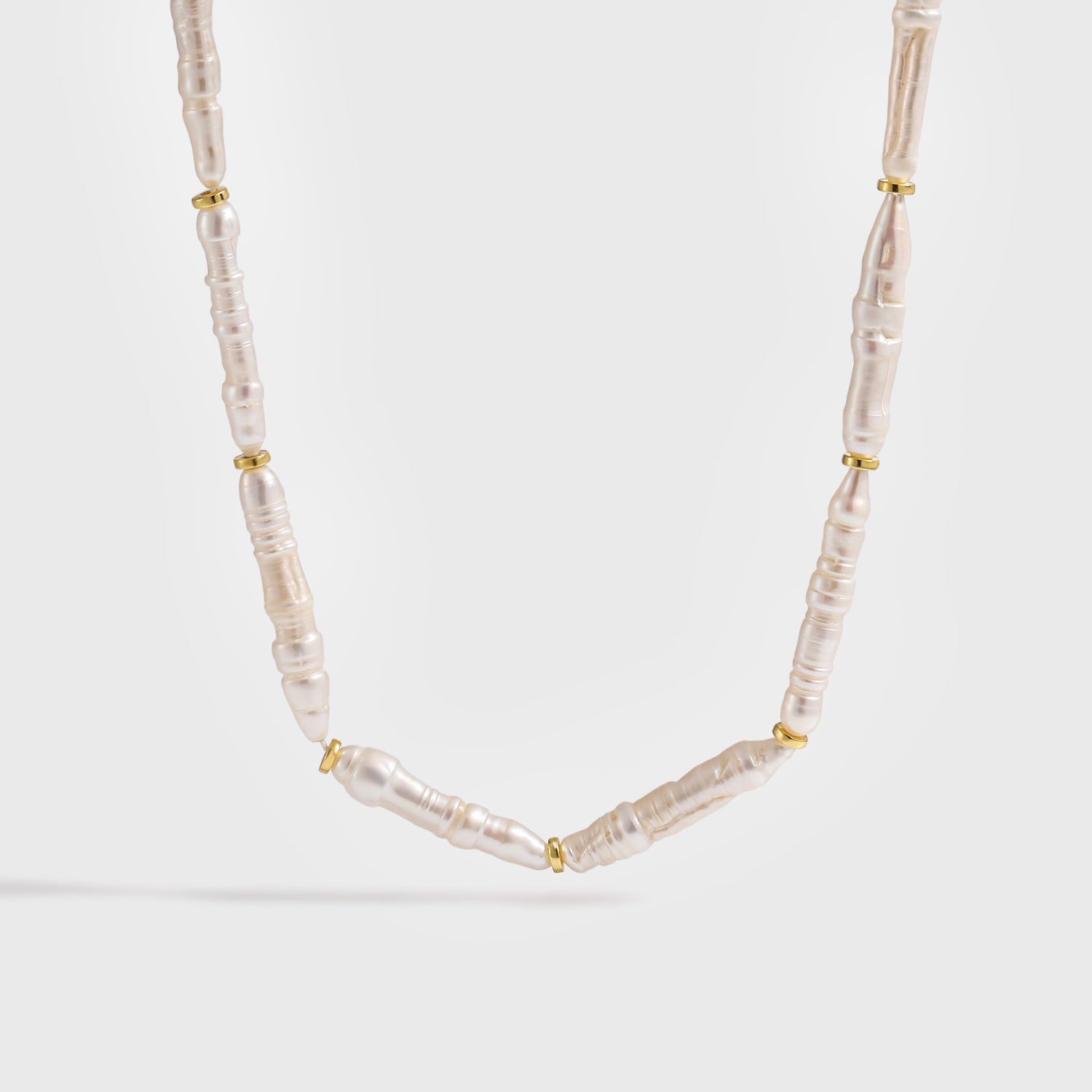 Lange Perlenkette mit Stab | Mili