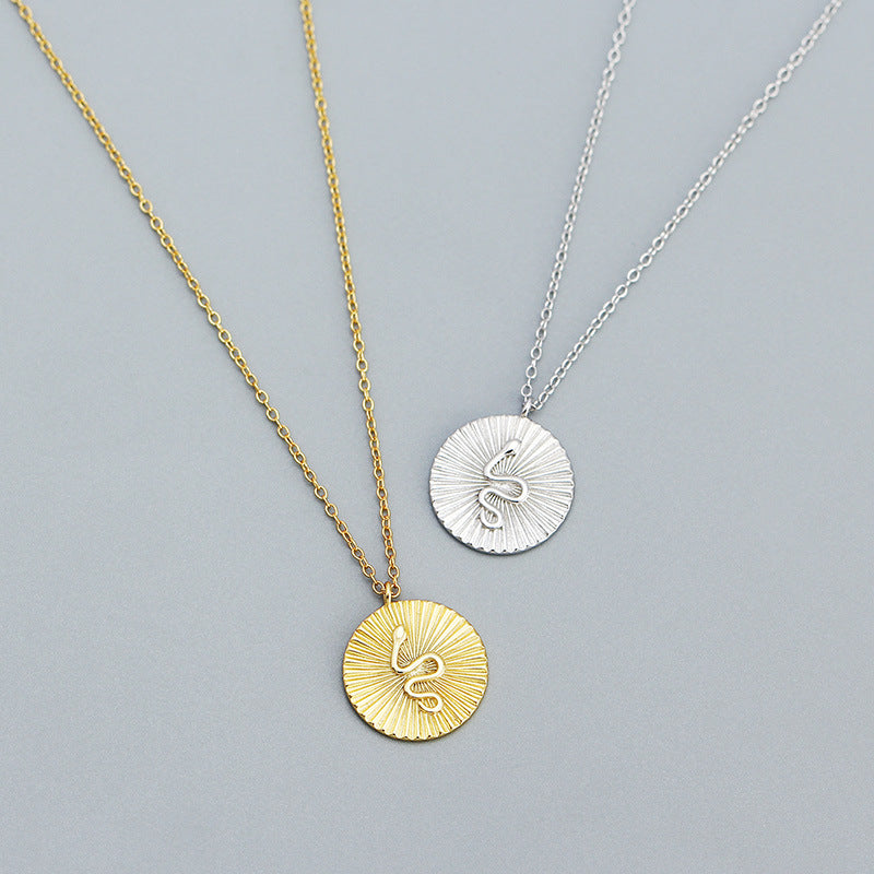 Round Coin Snake Necklace | Juna