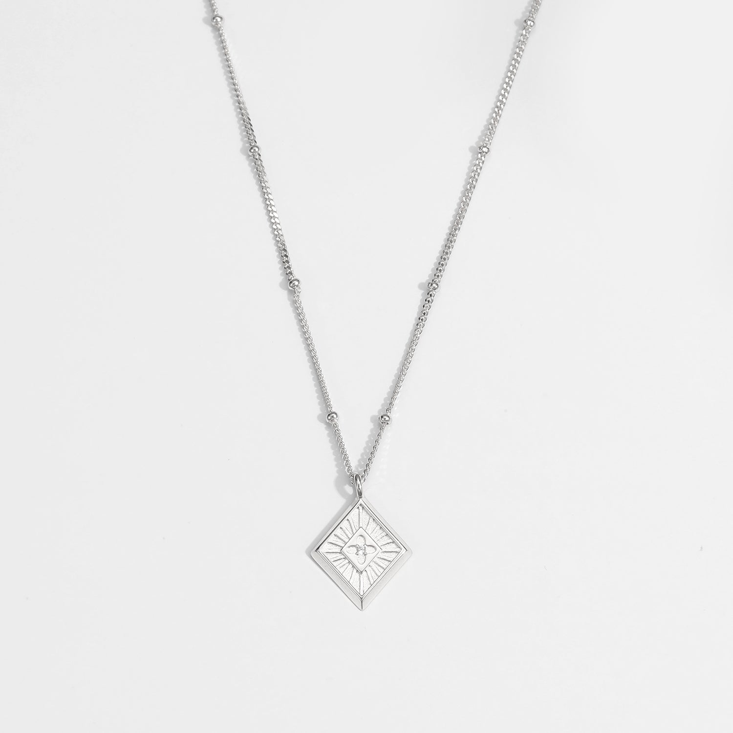 Necklace with Pendant | Misty